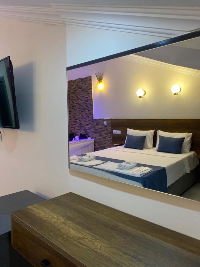 Nefis Hotel Oeluedeniz Oludeniz Exterior foto